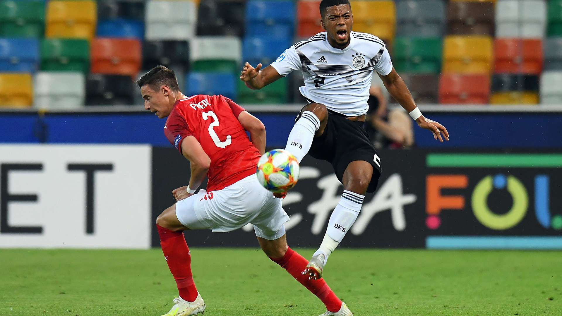 ブレーメンdfフリードルとアラバの特別な関係 U 21euroは 彼もできなかった経験 インタビュー Goal Com