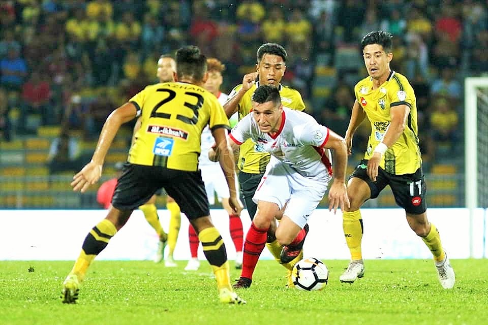 Malaysia Cup Update Perak Fa Have One Foot In Final Terengganu Fc Set Up Tense Away Leg Goal Com