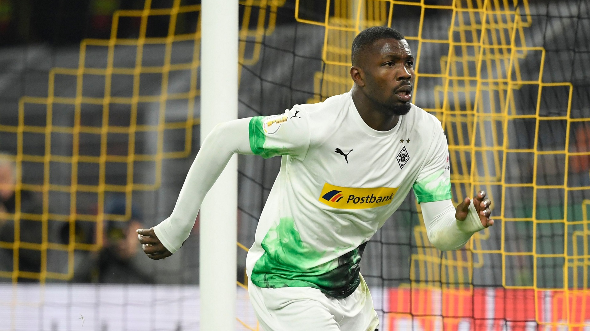 Suivez l'évolution de l'épidémie de coronavirus / covid19 dans le monde. Marcus Thuram Sandra Thuram - Marcus Thuram របស់ Monchengladbach ...