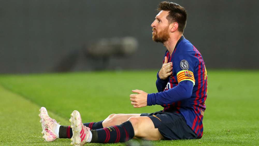 How many hattricks has Lionel Messi scored for Barcelona? Which