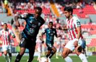 Necaxa Pachuca Eduardo Herrera