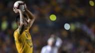 Carlos Salcedo Tigres 280519
