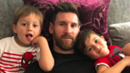 Messi y sus hijos Thiago y Mateo