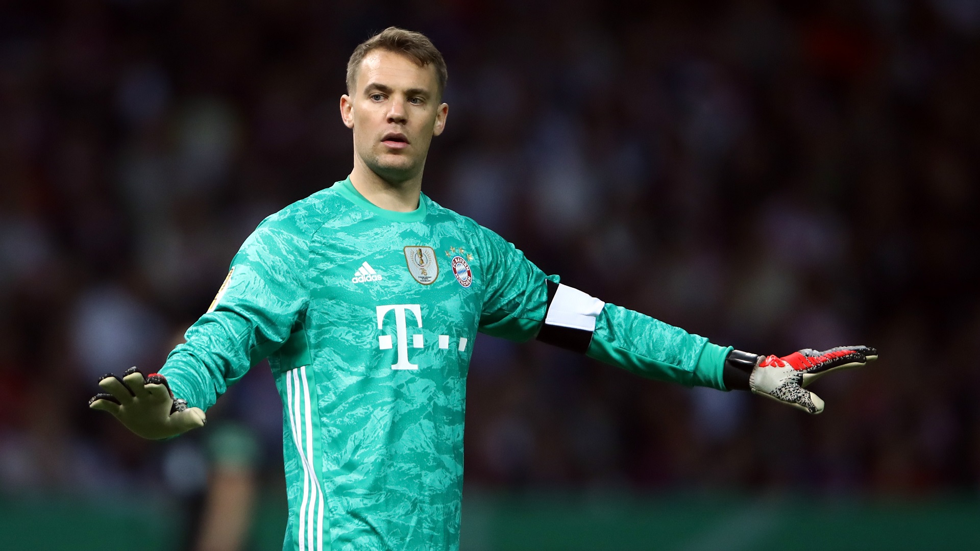 Manuel Neuer transfer news: Time has come for Manuel Neuer to ...