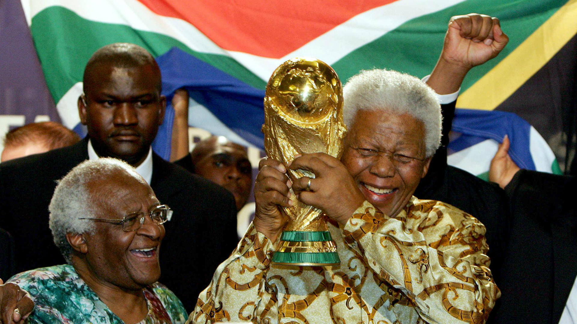 Mandela Day 2021: Eto'o and Seedorf pay glowing tribute to ex-South Africa President - Vimarsana News