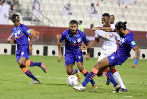 India's defense against Qatar forward; India against Qatar; 2022WCQ