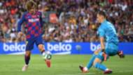Antoine Griezmann Bernd Leno FC Barcelona FC Arsenal