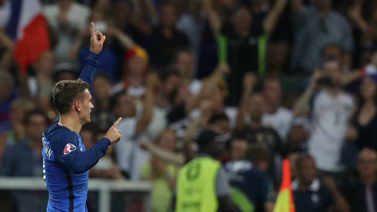 Griezmann Ronaldo The Top Scorers At Euro 16 Goal Com Griezmann Ronaldo The Top Scorers At Euro 16 Goal Com