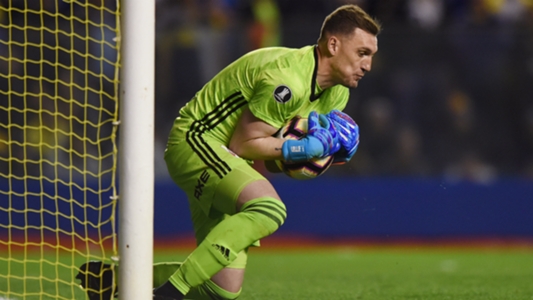 Armani, el arquero de las atajadas importantes para River ...