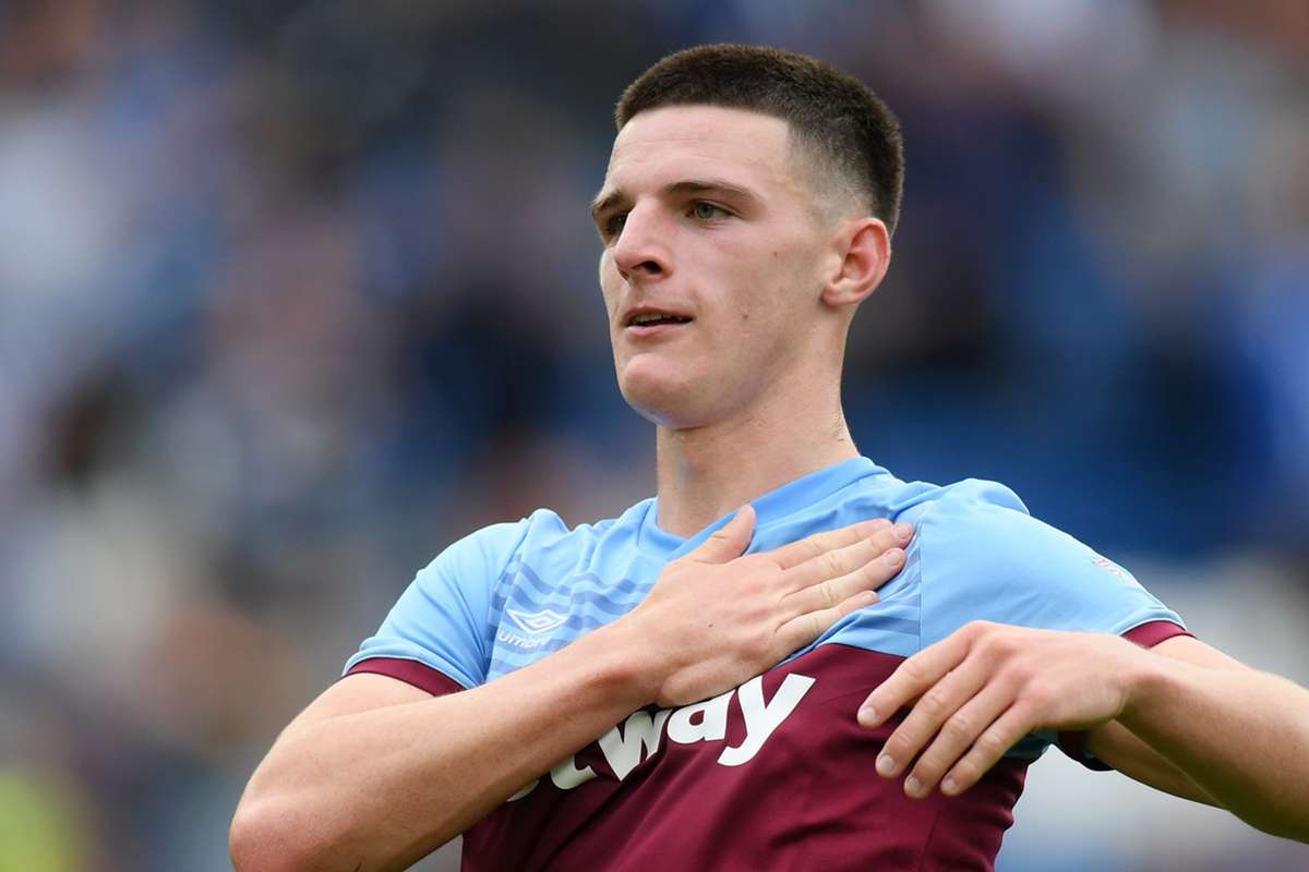 Manchester United Transfer News West Ham Star Declan Rice Suggests He Has Got The Ability To Play For The Red Devils Goal Com
