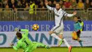 Gonzalo Higuain scoring Cagliari Juventus Serie A 12022017