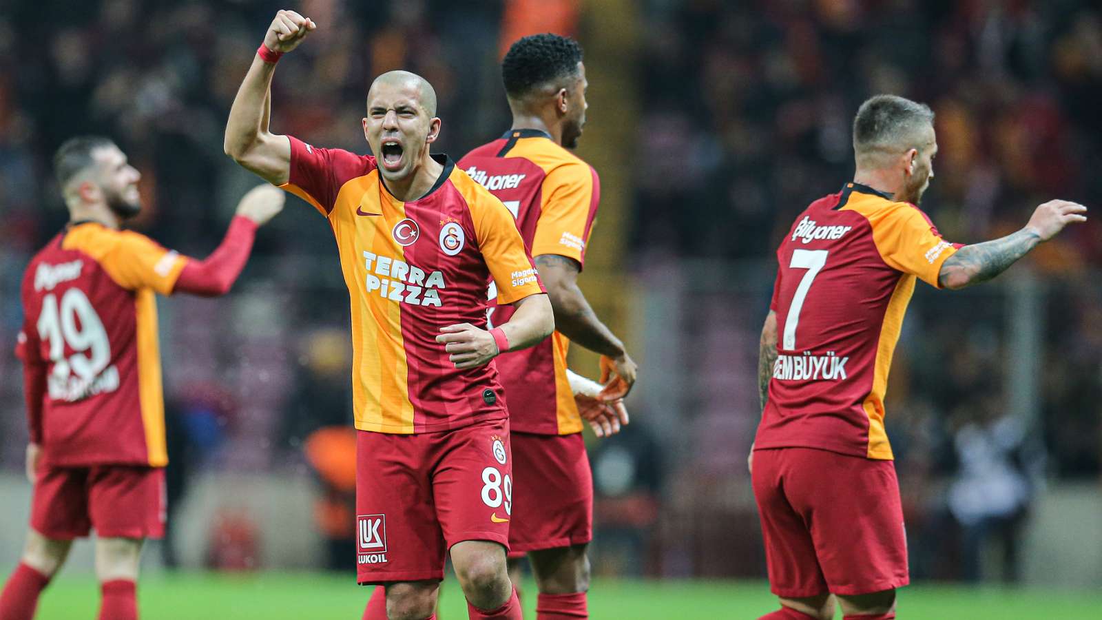 sofiane-feghouli-galatasaray_tblqpmjb2u0p1a2a9dhnpp339.jpg