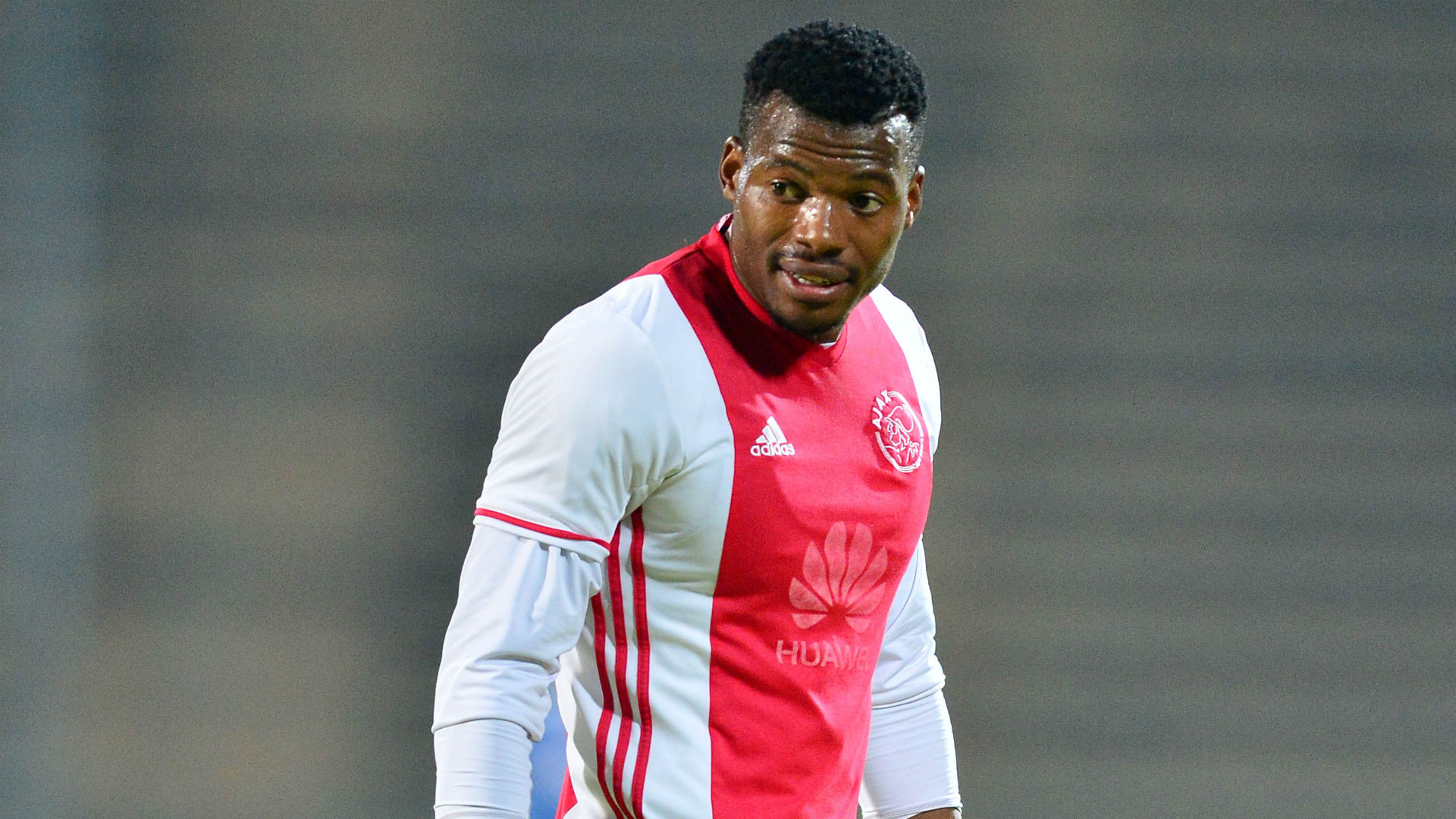 Nhlapo Chippa United Sign Former Ajax Cape Town Captain Goal Com