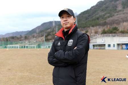 [GOAL LIVE] Seoul coach Park Jin-seop, “The important thing is football that fans enjoy.”