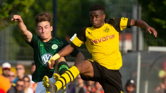Coronavirus: Moukoko's Dortmund senior team opportunities ...
