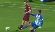 Jordi Alba entrada en el Malaga Barcelona