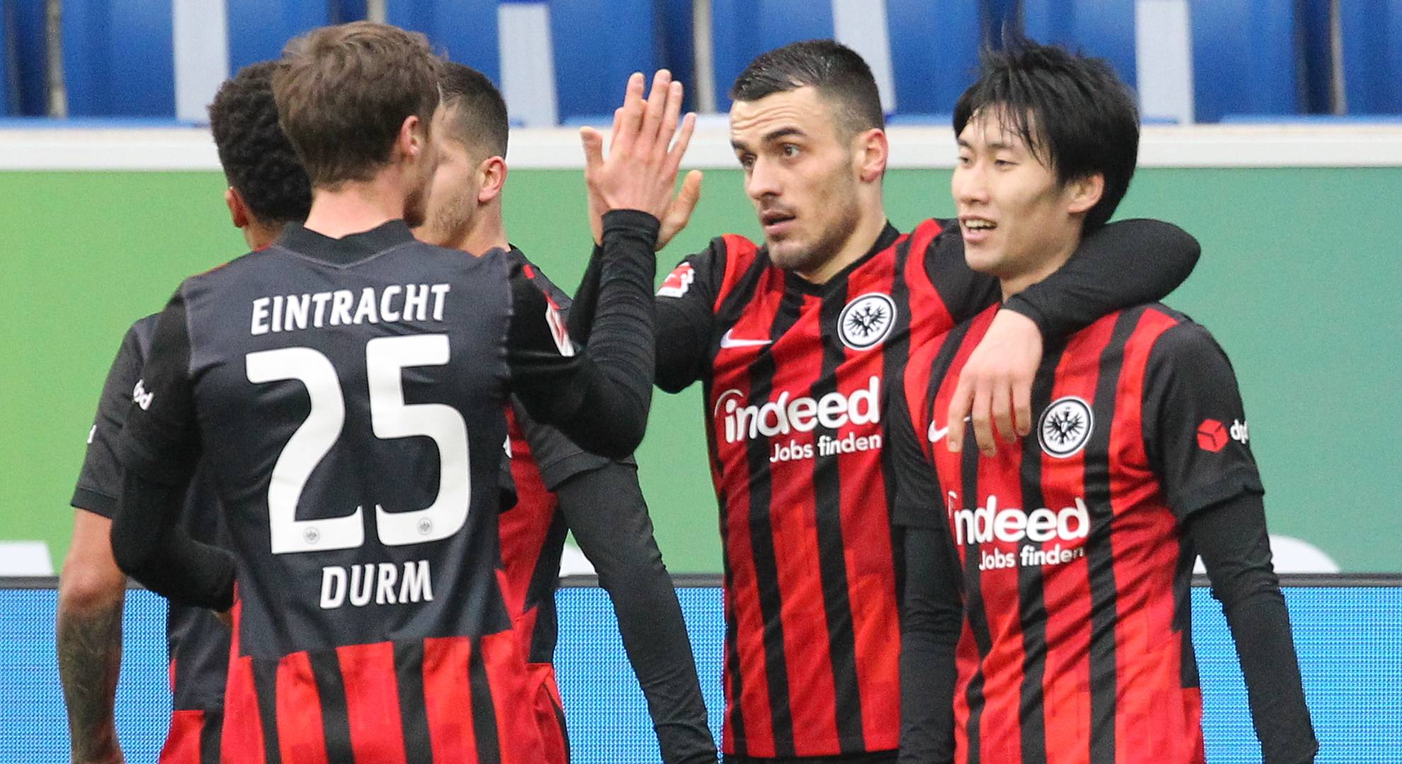 長谷部 鎌田先発のフランクフルトが3発快勝で4位キープ 9戦負けなし絶好調 コスティッチが1g2a Goal Com 長谷部 鎌田先発のフランクフルトが3発快勝で4位キープ 9戦負けなし絶好調 コスティッチが1g2a Goal Com