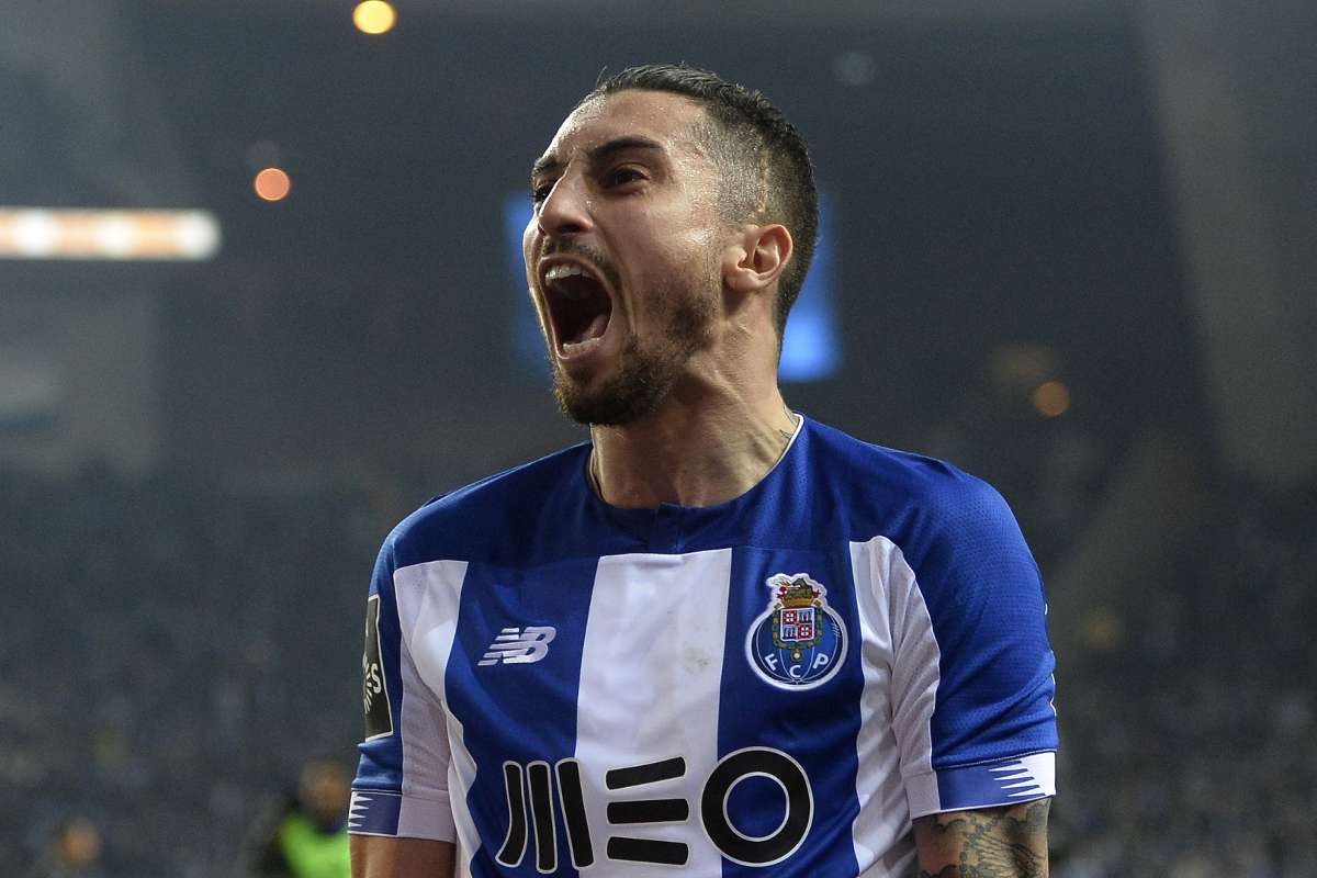 マンチェスター U ブラジル代表dfアレックス テレスと合意か Goal Com