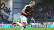 Scott Arfield Premier League Burnley v Everton 221016