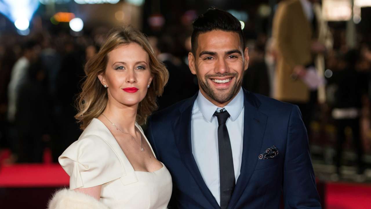 Ronaldo Film Cristiano Walks The Red Carpet At Movie Premiere Goal Com