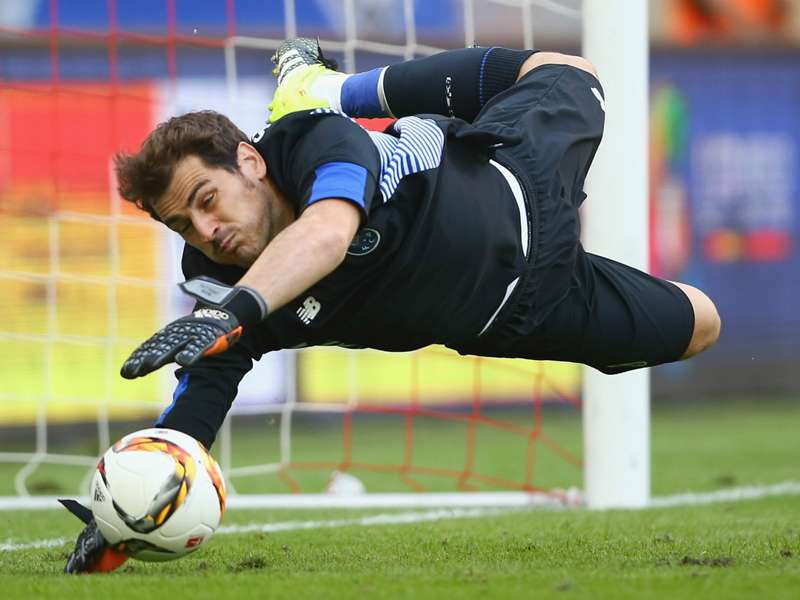 Real Madrid News: Porto goalkeeper Iker Casillas ranks Barcelona's ...