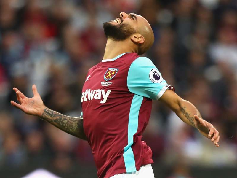 Simone Zaza Jalin Kontak Dengan Valencia Goal Com
