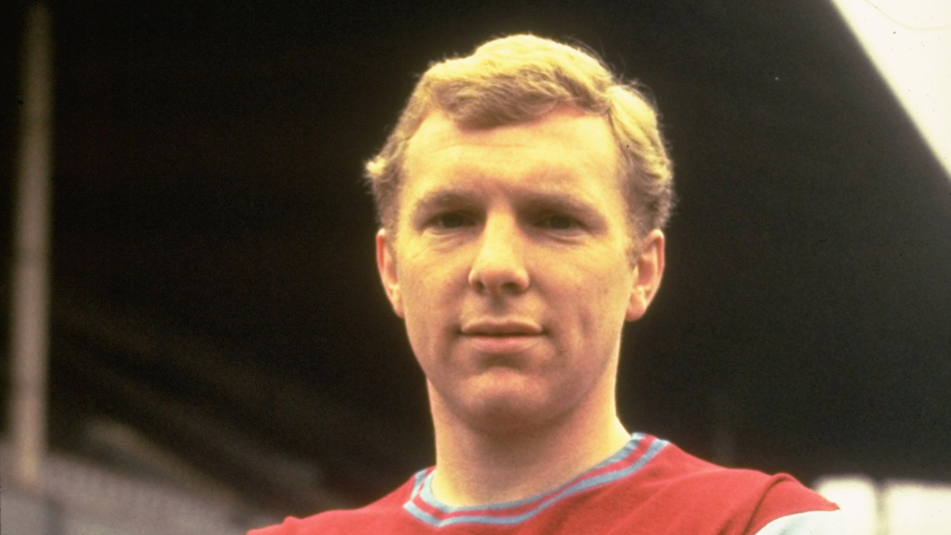 Бобби мура. Бобби Мур. Bobby Moore 1966. Бобби Мур ЧМ 1966. Бобби Мур футболист.