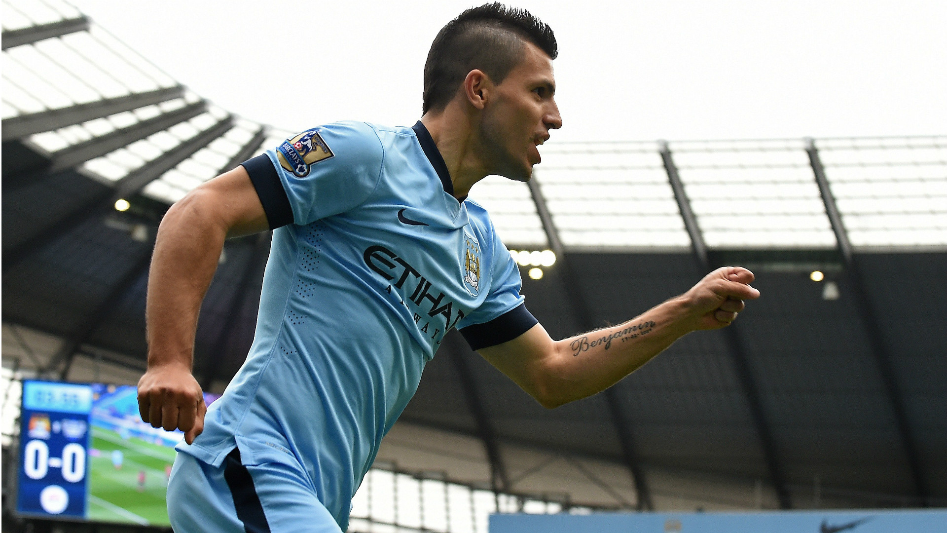 Sergio Aguero Manchester City QPR Premier League 10052015