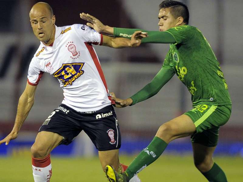 Huracan No Pudo Con Sarmiento Y Sigue Sin Ganar Goal Com