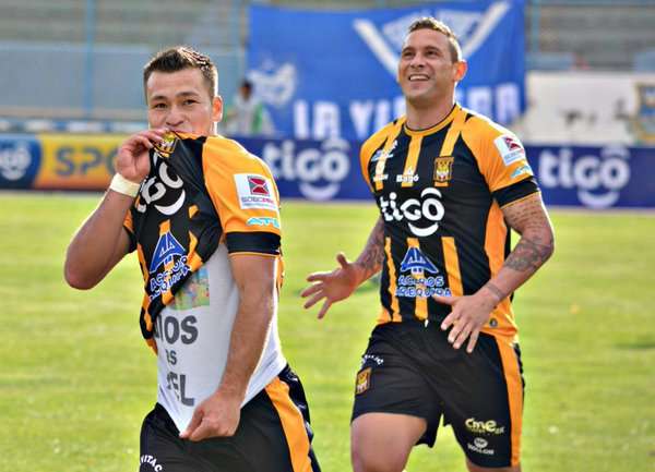 Vargas Es Baja En El Tigre Goal Com