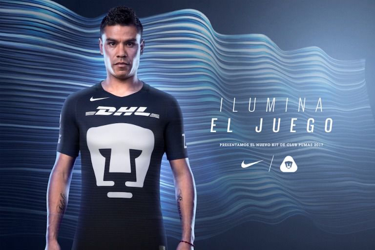 pumas tercer uniforme