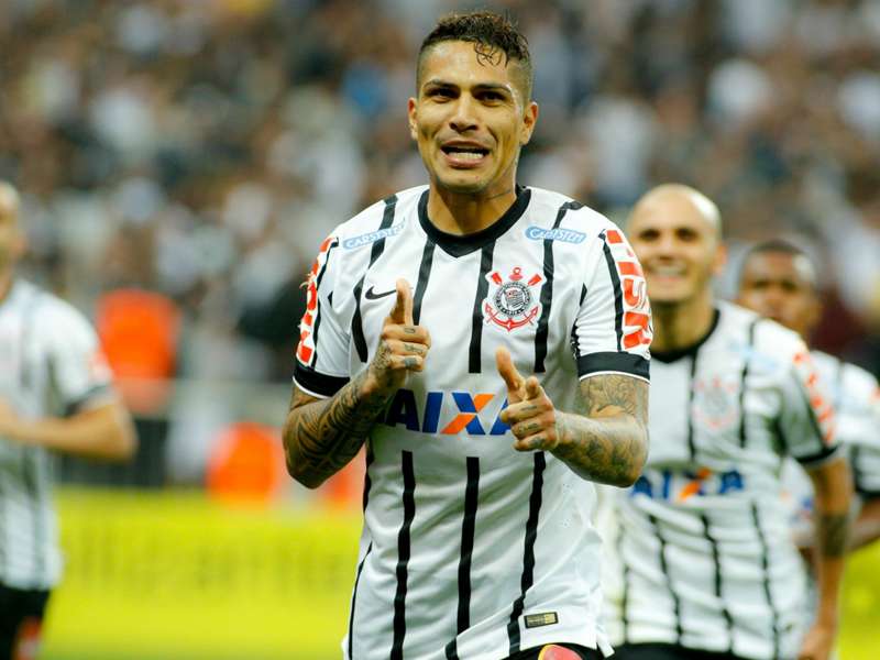 Ralf Renato Augusto E Guerrero Treinam No Ct Do Corinthians Goal Com