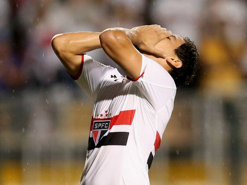 Rica Perrone: Os nossos vaga-lumes | Goal.com