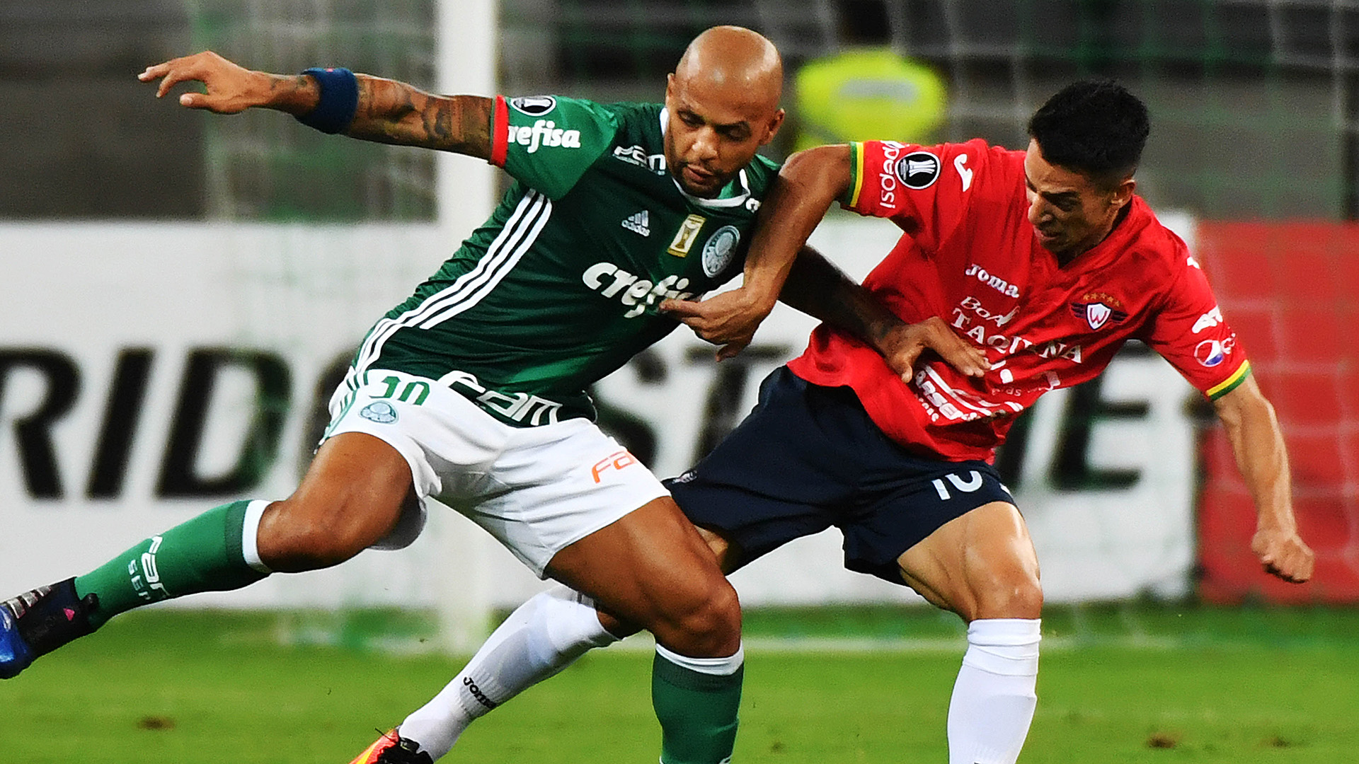 Aqui é diferente! Felipe Melo cita combate do Palmeiras ...