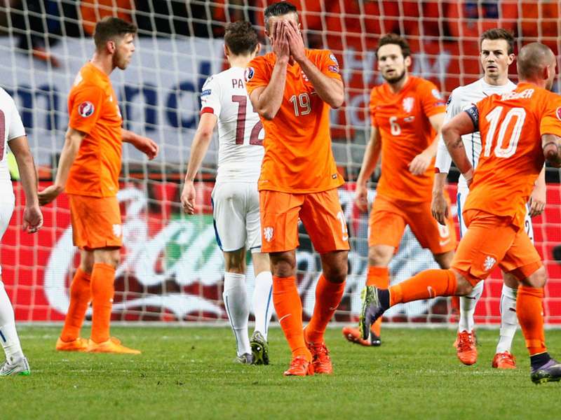 Holanda Perdio Y Se Quedo Afuera De La Eurocopa 2016 Goal Com