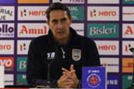 Alexandre Guimaraes Mumbai City FC ISL 4 2017/2018