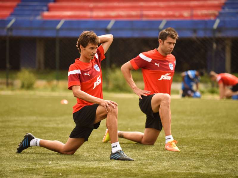 I League Bengaluru Fc Sign Spaniards Alvaro Rubio And Juan Gonzalez Goal Com
