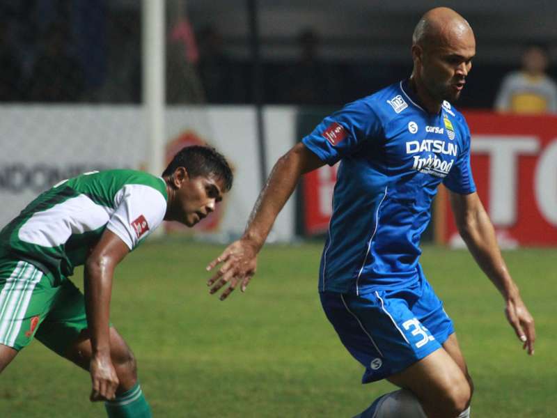 Sergio Van Dijk Berharap Persib Bandung Tak Dirombak Total Goal Com