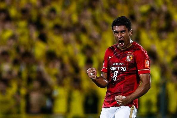 [COMENTE] Para você, vale a pena um alto investimento para a contratação de Paulinho?