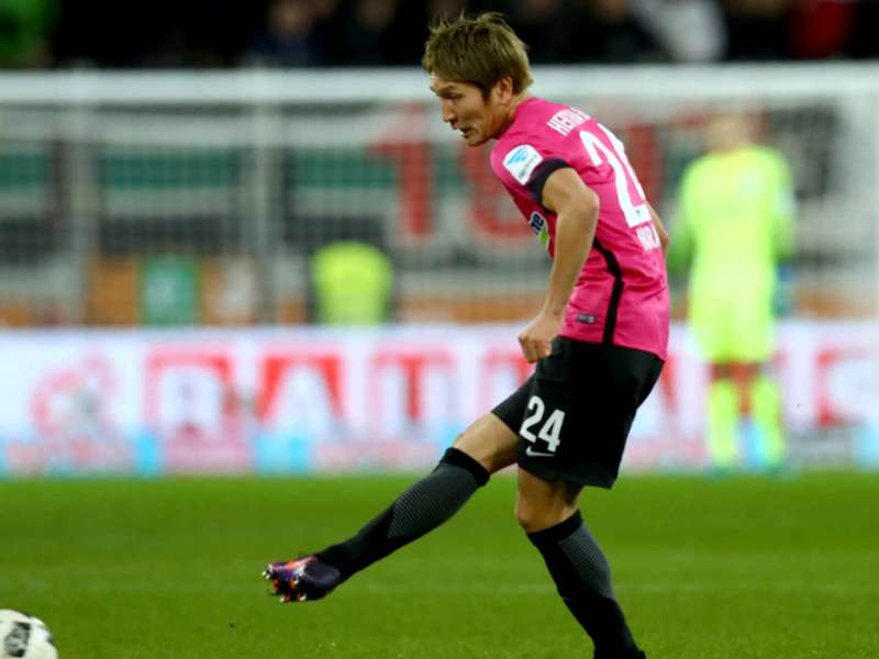 原口元気が崩しのカギ ホームで無敵のヘルタがマインツを迎え撃つ ブンデスリーガ第12節 Goal Com 原口元気が崩しのカギ ホームで無敵のヘルタがマインツを迎え撃つ ブンデスリーガ第12節 Goal Com
