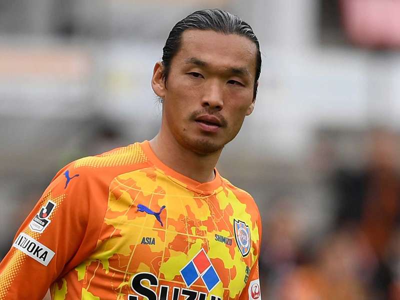 清水エスパルス Df角田誠の挑発行為を謝罪 鹿島戦で中指立てる Goal Com