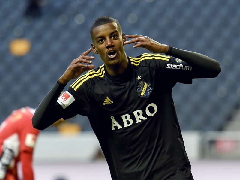 Alexander Isak, le prodige suédois devrait signer à Madrid dans les prochains jours | Goal.com