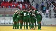 Nigeria huddle for prayers