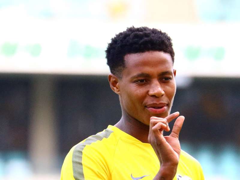 Official Zungu To Leave Sundowns For Portuguese Side Vitoria De Guimaraes Goal Com