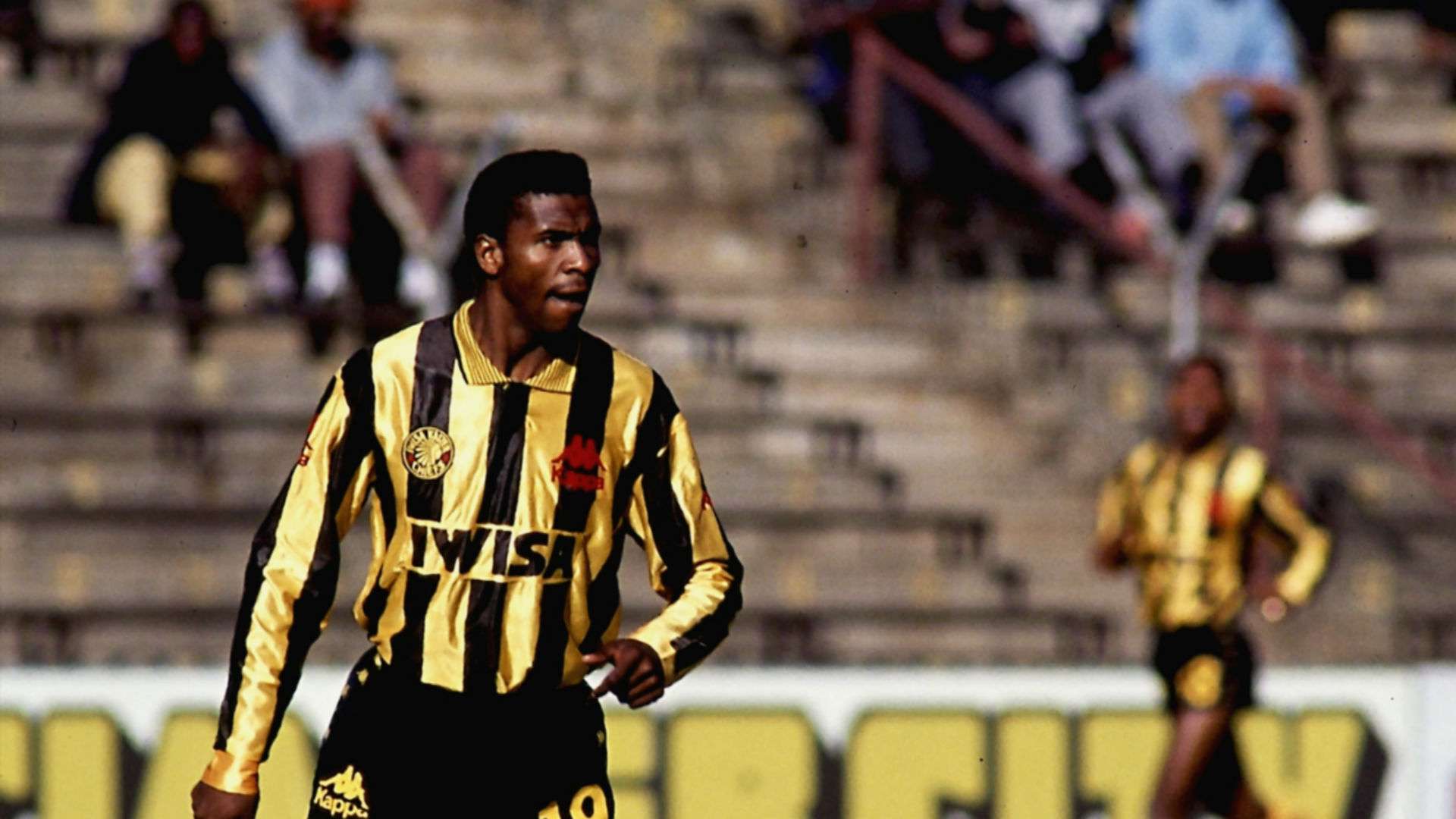 From Troubled Beginnings To Icon Kaizer Chiefs And Leeds United Legend Lucas Radebe Goal Com