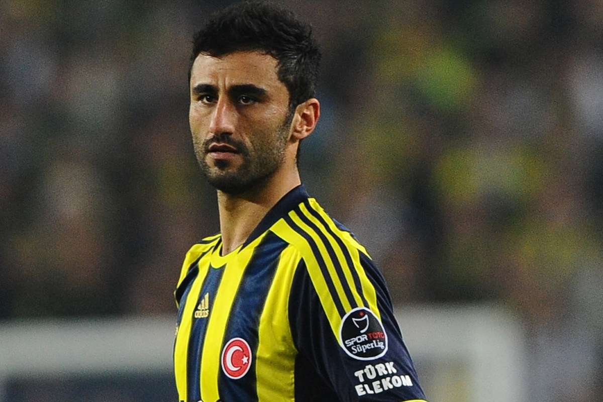 Son Dakika Fenerbahce Nin Eski Futbolcusu Selcuk Sahin Futbolu Birakti Son Dakika Spor Haberleri