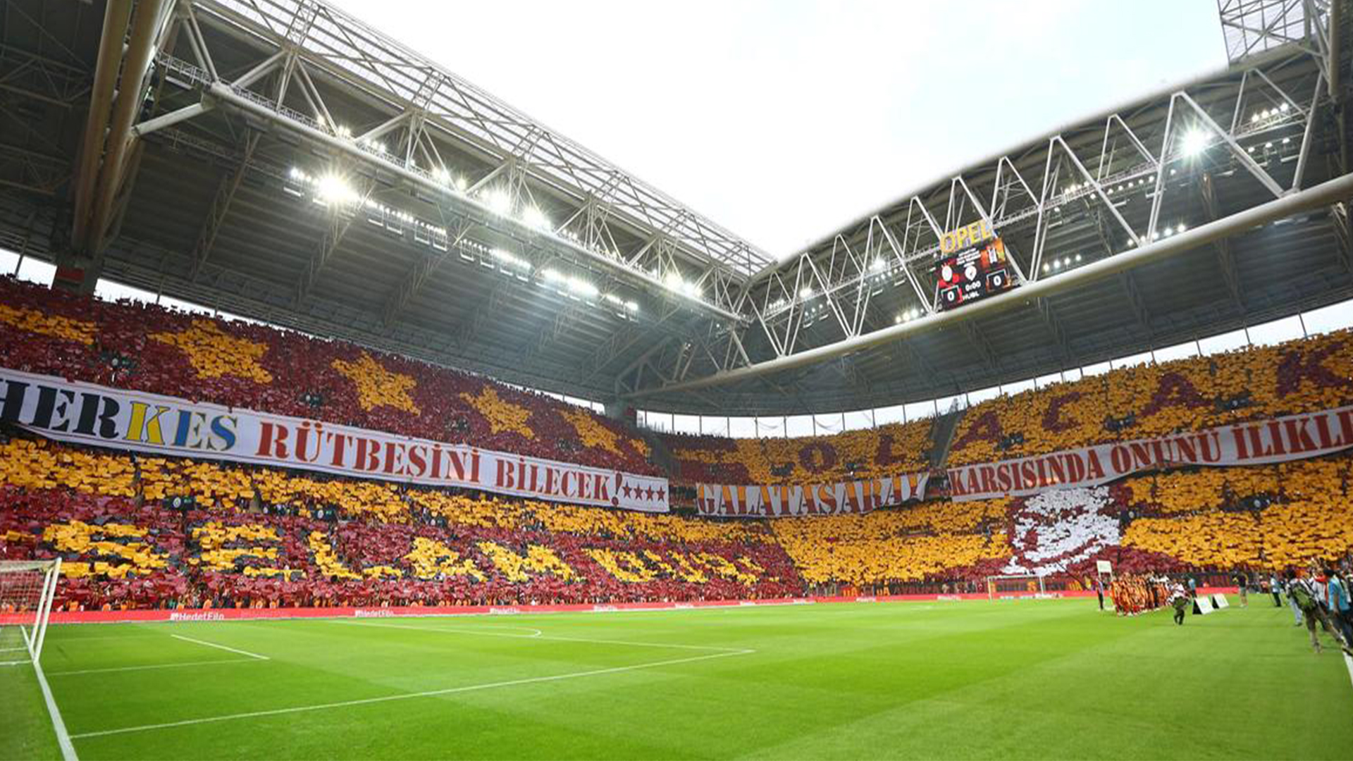 Galatasaray Turk Telekom Arena Nin Devrini Aldi Goal Com