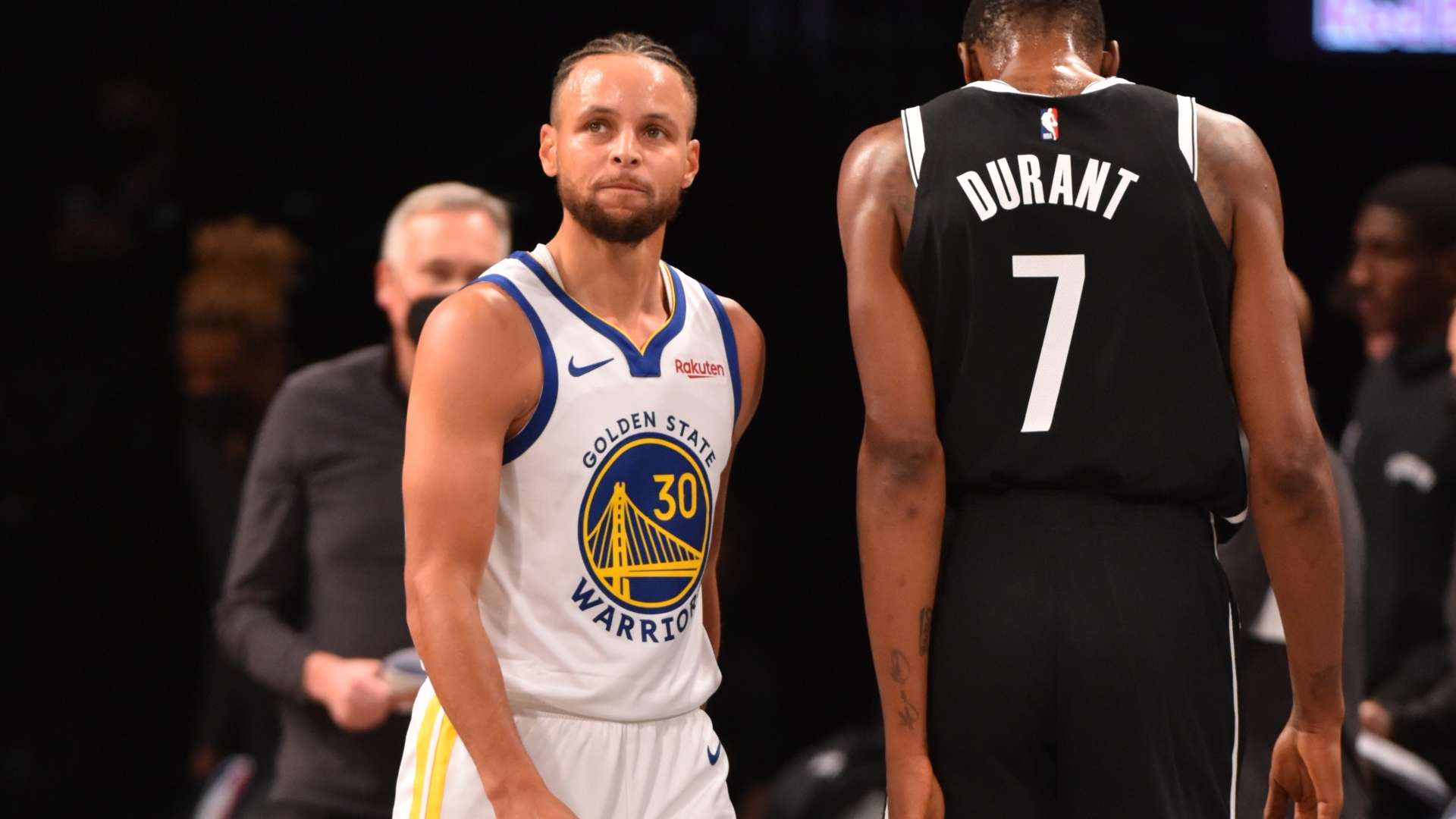 Stephen Curry Y El Pesimo Inicio De Golden State Warriors El Coeficiente Intelectual Del Grupo Tiene Que Mejorar Mucho Nba Com Espana El Sitio Oficial De La Nba