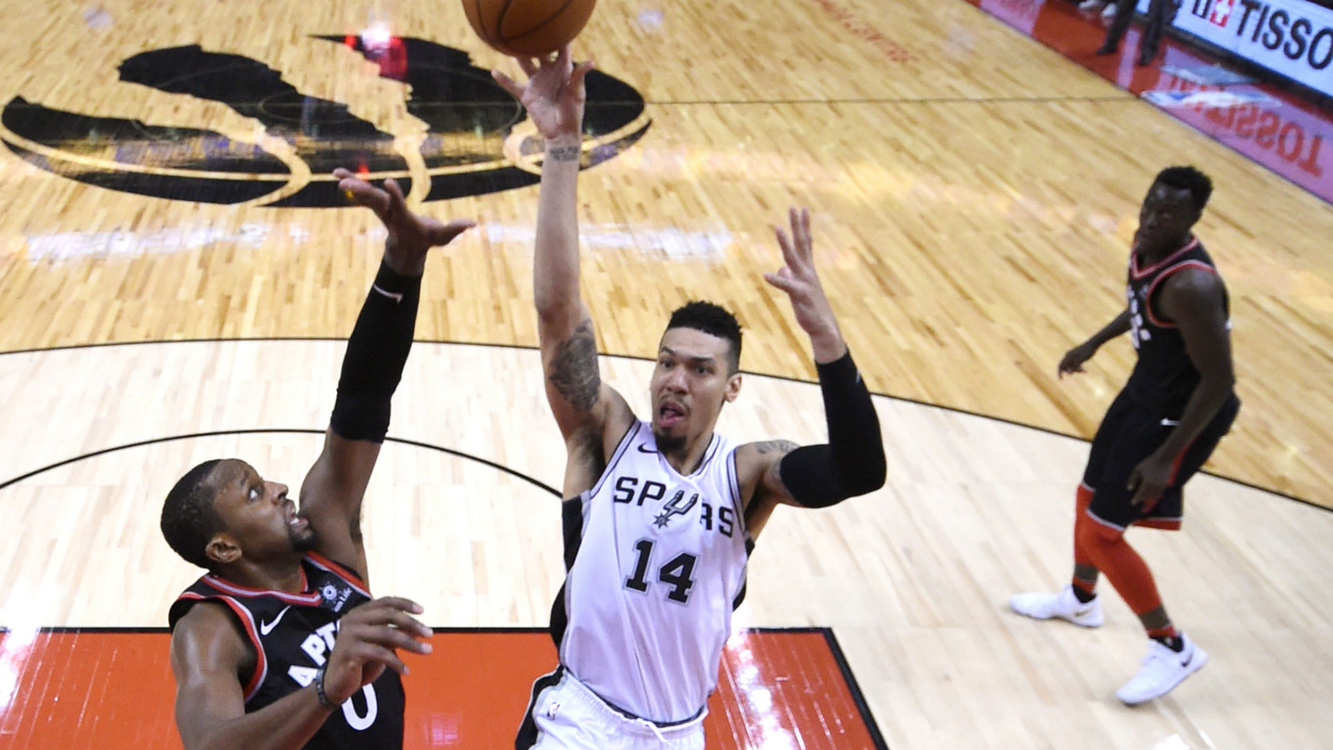 Danny Green breaks down blockbuster Raptors/Spurs trade on ...
