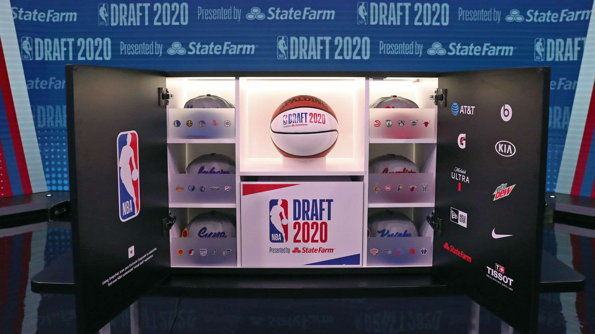 Nba Draft 2020 Prospects Show Off Their Draft Night Style Nba Com Canada The Official Site Of The Nba